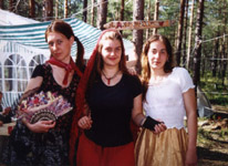 Бордель-маман 
и ее девочки